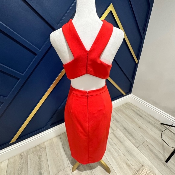 Red hot BCBG MaxAzria cocktail dress 💃🏽 - Picture 8 of 11